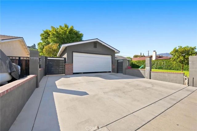 14975 Florentine Street, Sylmar, CA 91342