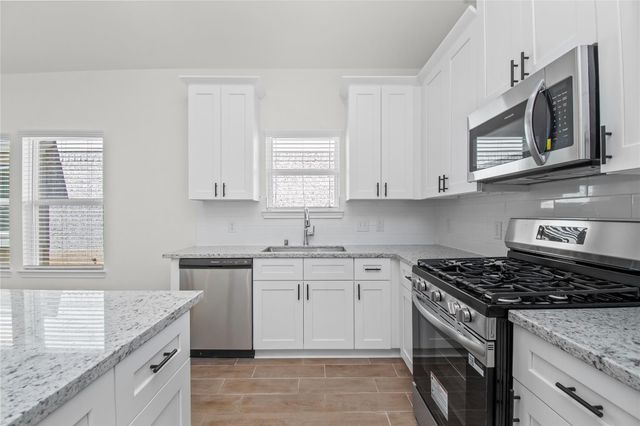 1906 Applewood Court, Humble, TX 77338