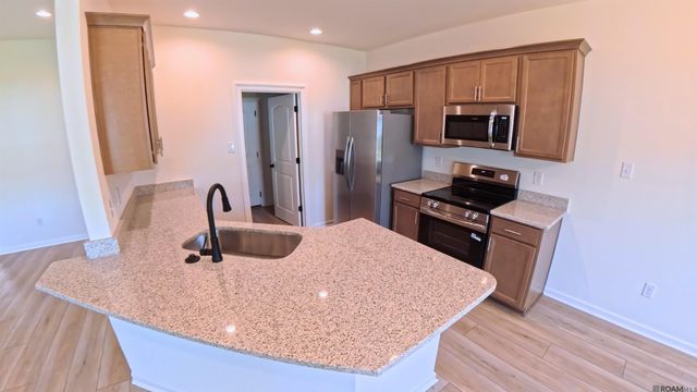 25699 Raines Ave, Denham Springs, LA 70726
