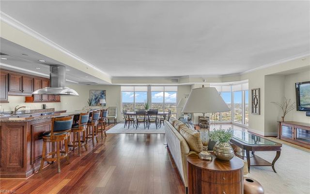 4545 Commerce St Unit 3106, Virginia Beach, VA 23462