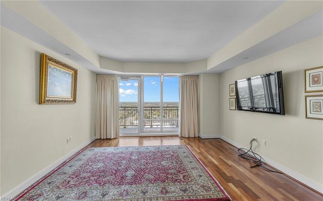 4545 Commerce St Unit 3106, Virginia Beach, VA 23462