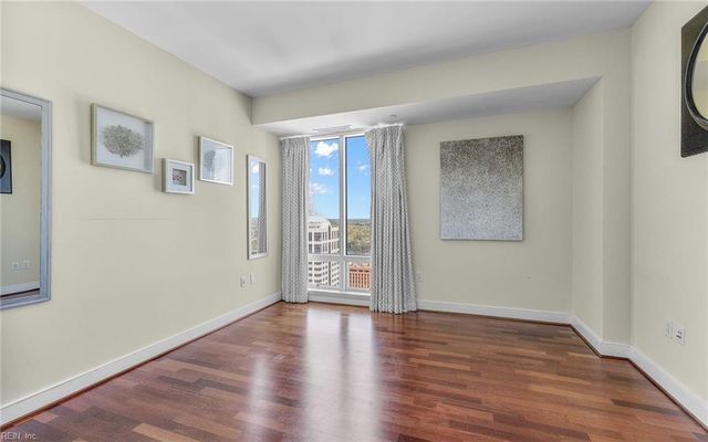 4545 Commerce St Unit 3106, Virginia Beach, VA 23462