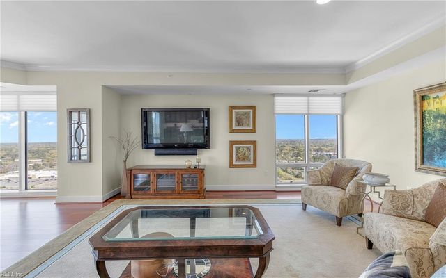 4545 Commerce St Unit 3106, Virginia Beach, VA 23462