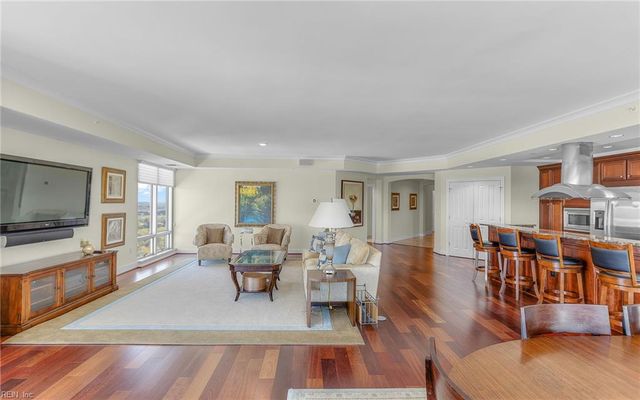 4545 Commerce St Unit 3106, Virginia Beach, VA 23462