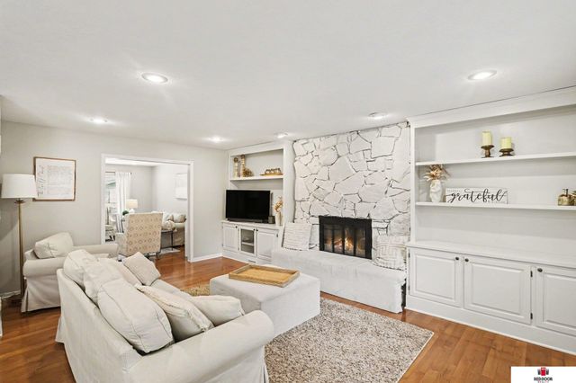 2601 S 75th Street, Lincoln, NE 68506