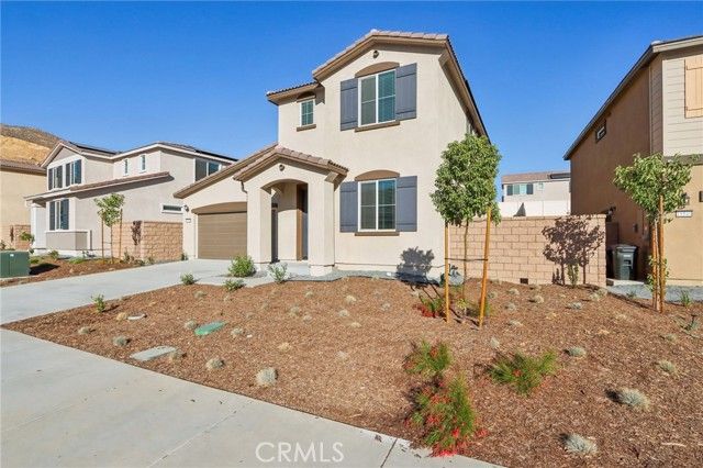 19536 Hanging Rock Road, Lake Elsinore, CA 92532