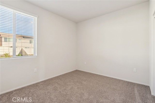 19536 Hanging Rock Road, Lake Elsinore, CA 92532