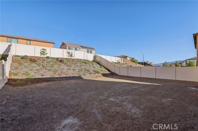 19536 Hanging Rock Road, Lake Elsinore, CA 92532