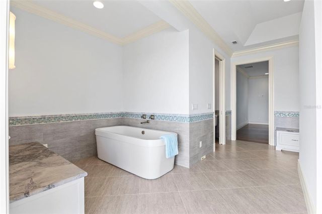 2275 GENESEA LANE, Vero Beach, FL 32963