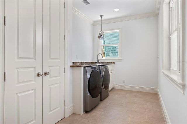 2275 GENESEA LANE, Vero Beach, FL 32963