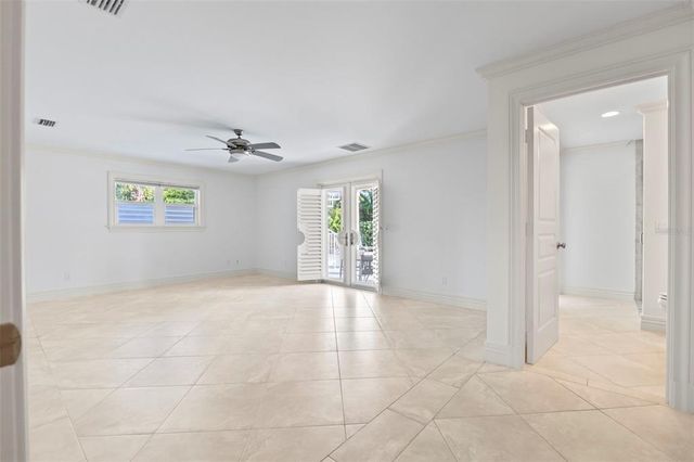 2275 GENESEA LANE, Vero Beach, FL 32963