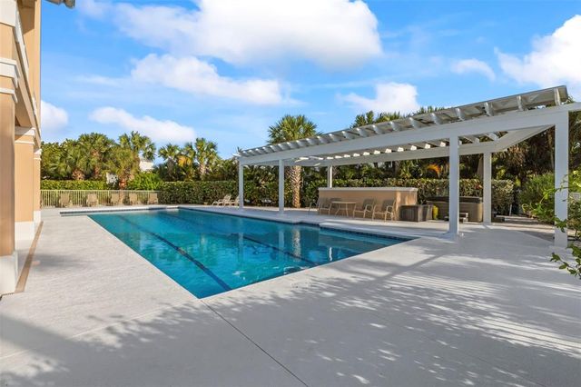 2275 GENESEA LANE, Vero Beach, FL 32963
