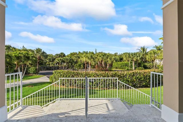 2275 GENESEA LANE, Vero Beach, FL 32963
