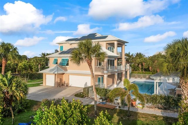 2275 GENESEA LANE, Vero Beach, FL 32963