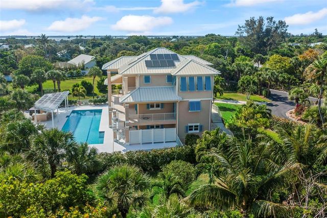 2275 GENESEA LANE, Vero Beach, FL 32963