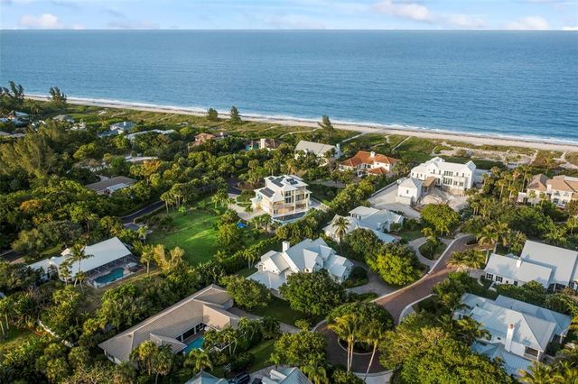2275 GENESEA LANE, Vero Beach, FL 32963