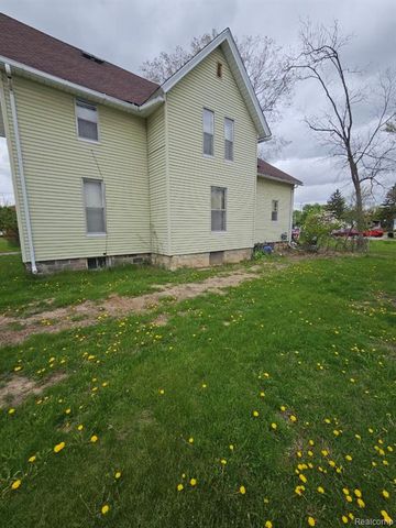 209 E Corunna Avenue, Corunna, MI 48817