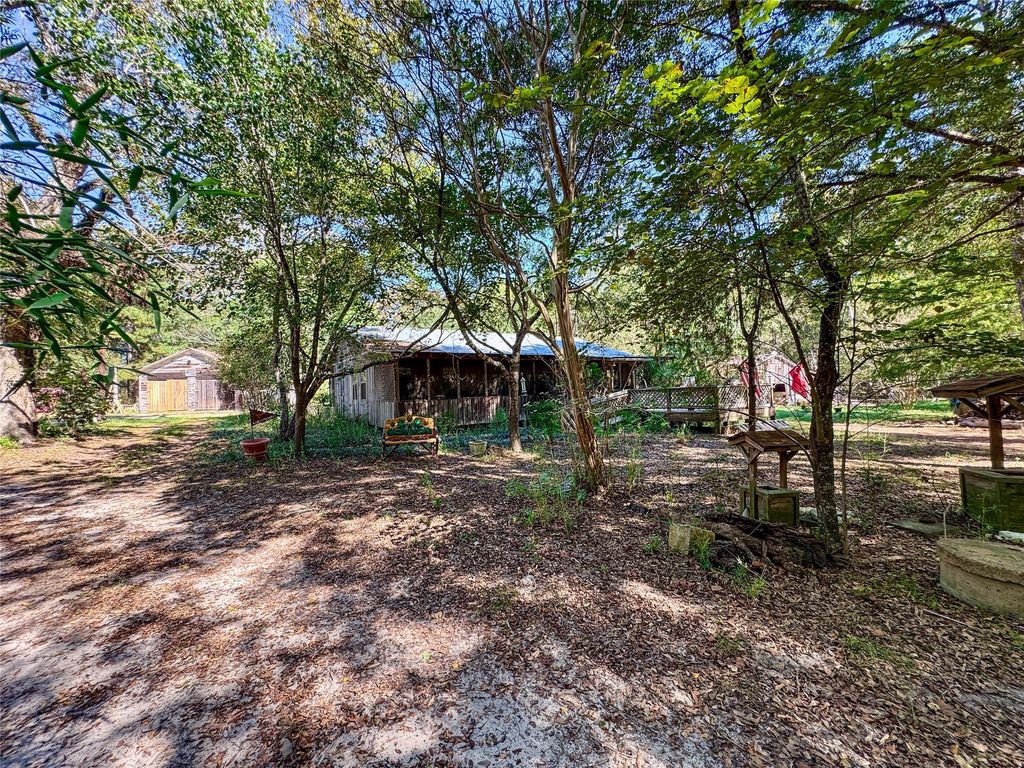 382 Sawmill Drive, Lovelady, TX 75851