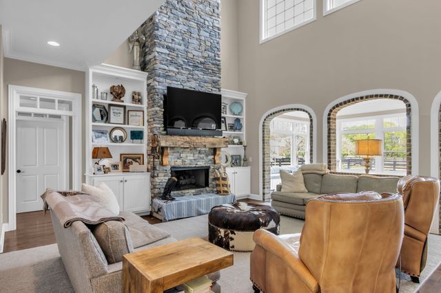 6314 McDaniel Rd, College Grove, TN 37046