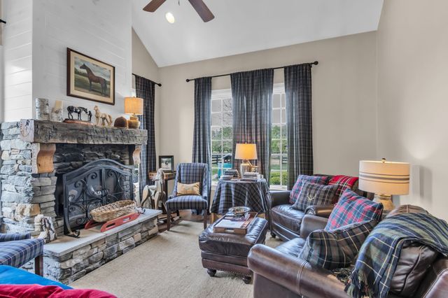 6314 McDaniel Rd, College Grove, TN 37046