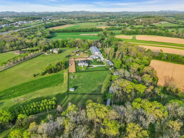 6314 McDaniel Rd, College Grove, TN 37046