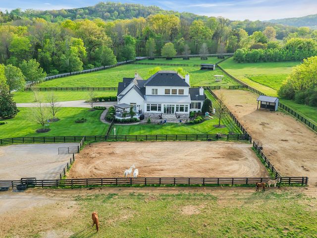 6314 McDaniel Rd, College Grove, TN 37046