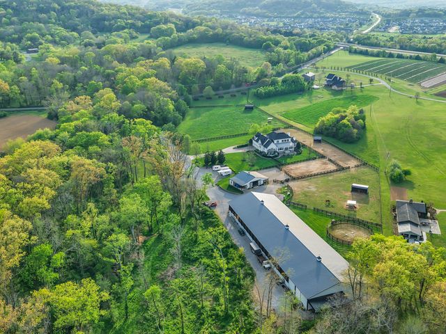 6314 McDaniel Rd, College Grove, TN 37046