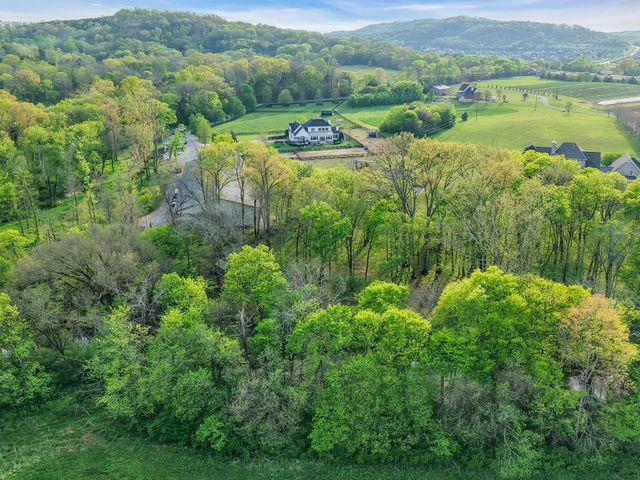 6314 McDaniel Rd, College Grove, TN 37046