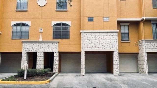 6133 METROWEST BOULEVARD 105, Orlando, FL 32835