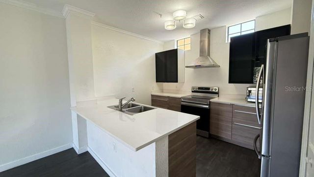 6133 METROWEST BOULEVARD 105, Orlando, FL 32835