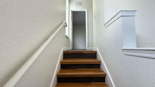 6133 METROWEST BOULEVARD 105, Orlando, FL 32835