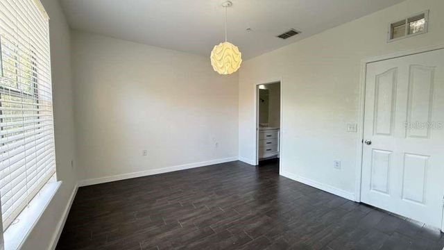 6133 METROWEST BOULEVARD 105, Orlando, FL 32835