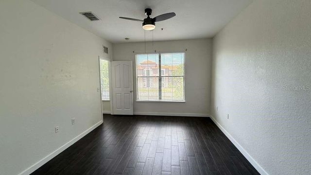 6133 METROWEST BOULEVARD 105, Orlando, FL 32835