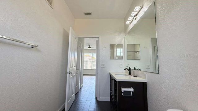 6133 METROWEST BOULEVARD 105, Orlando, FL 32835