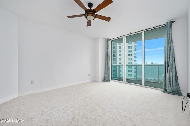 231 Riverside Dr Unit 604, Holly Hill, FL 32117