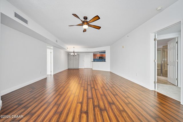 231 Riverside Dr Unit 604, Holly Hill, FL 32117