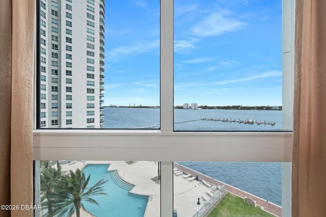 231 Riverside Dr Unit 604, Holly Hill, FL 32117