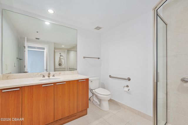 231 Riverside Dr Unit 604, Holly Hill, FL 32117