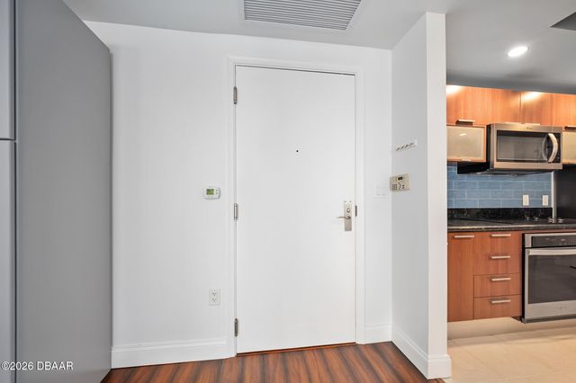 231 Riverside Dr Unit 604, Holly Hill, FL 32117