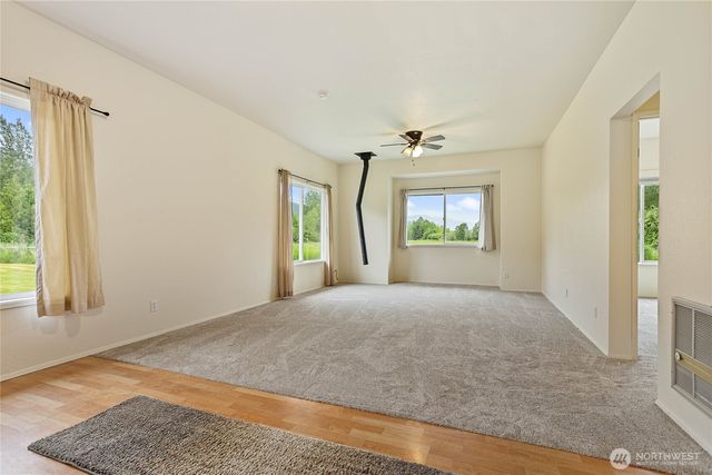 5473 Strand Road, Deming, WA 98244