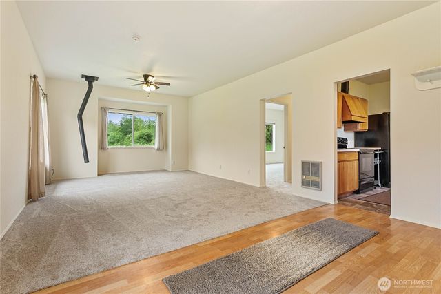 5473 Strand Road, Deming, WA 98244