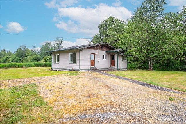 5473 Strand Road, Deming, WA 98244