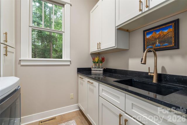 46 Slide Rock Way, Fairview, NC 28730