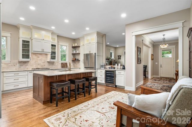 46 Slide Rock Way, Fairview, NC 28730