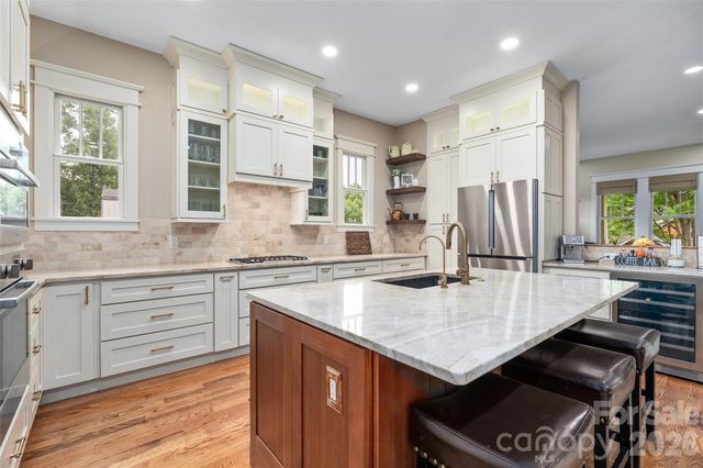 46 Slide Rock Way, Fairview, NC 28730