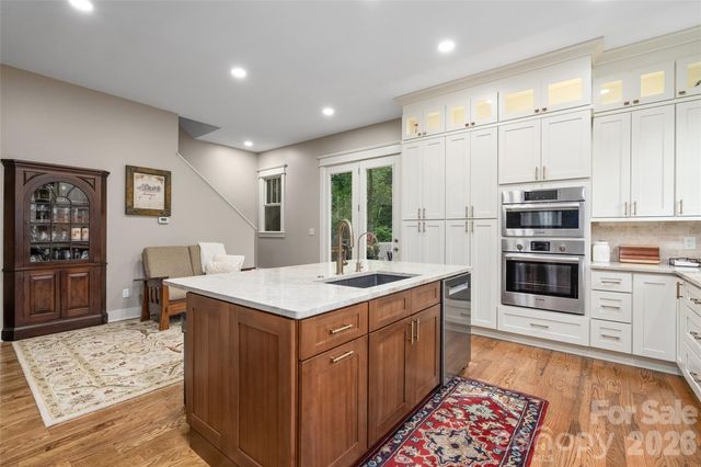 46 Slide Rock Way, Fairview, NC 28730