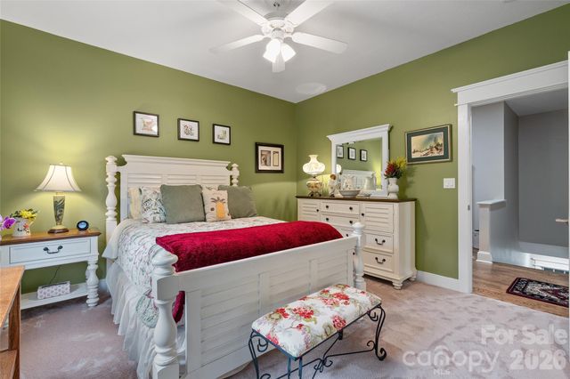 46 Slide Rock Way, Fairview, NC 28730