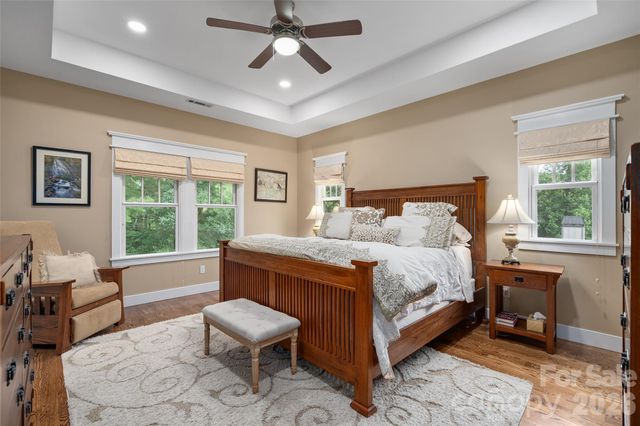 46 Slide Rock Way, Fairview, NC 28730