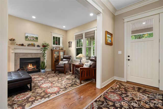 46 Slide Rock Way, Fairview, NC 28730