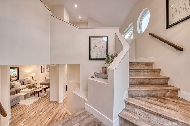 27 Palm Beach Court, Dana Point, CA 92629